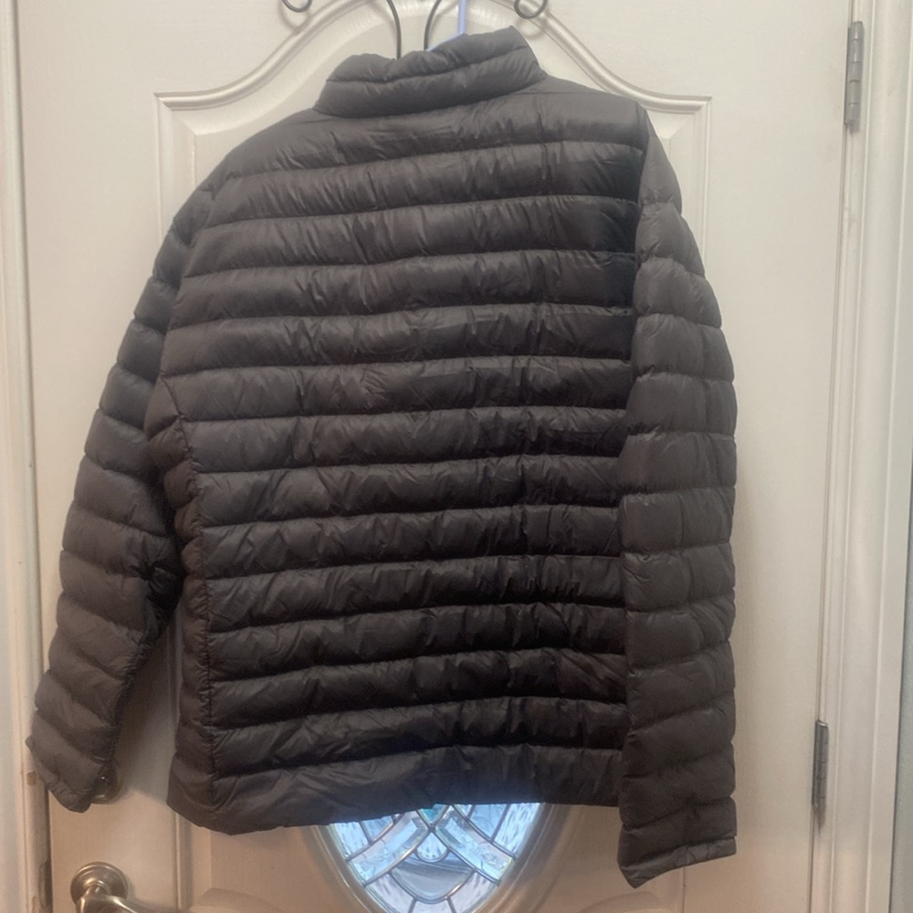 Patagonia Men’s Down Sweater - Picture 3 of 7